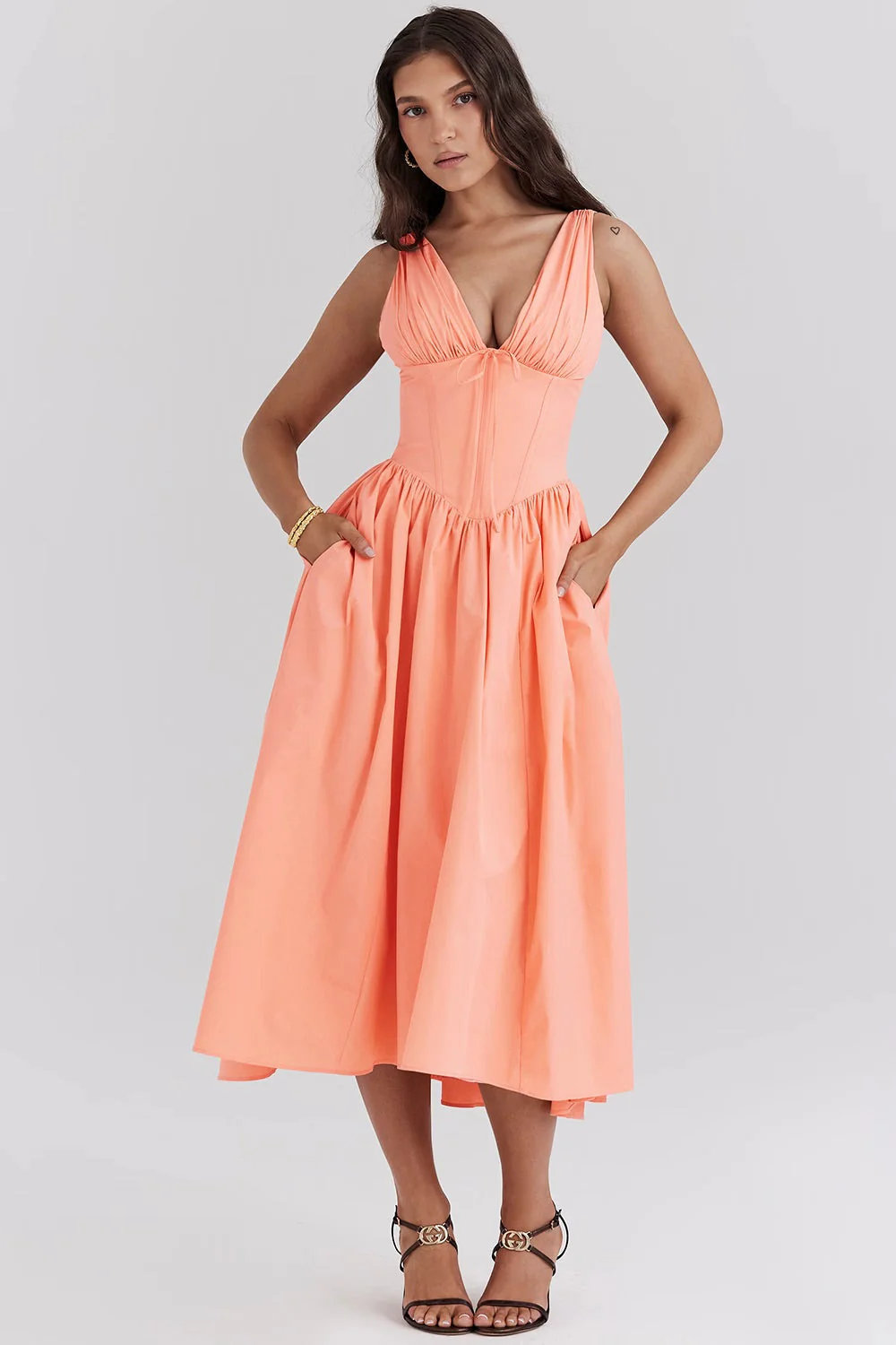 Aeliana - Elegantes, schmeichelhaftes Sommerkleid - Image 4