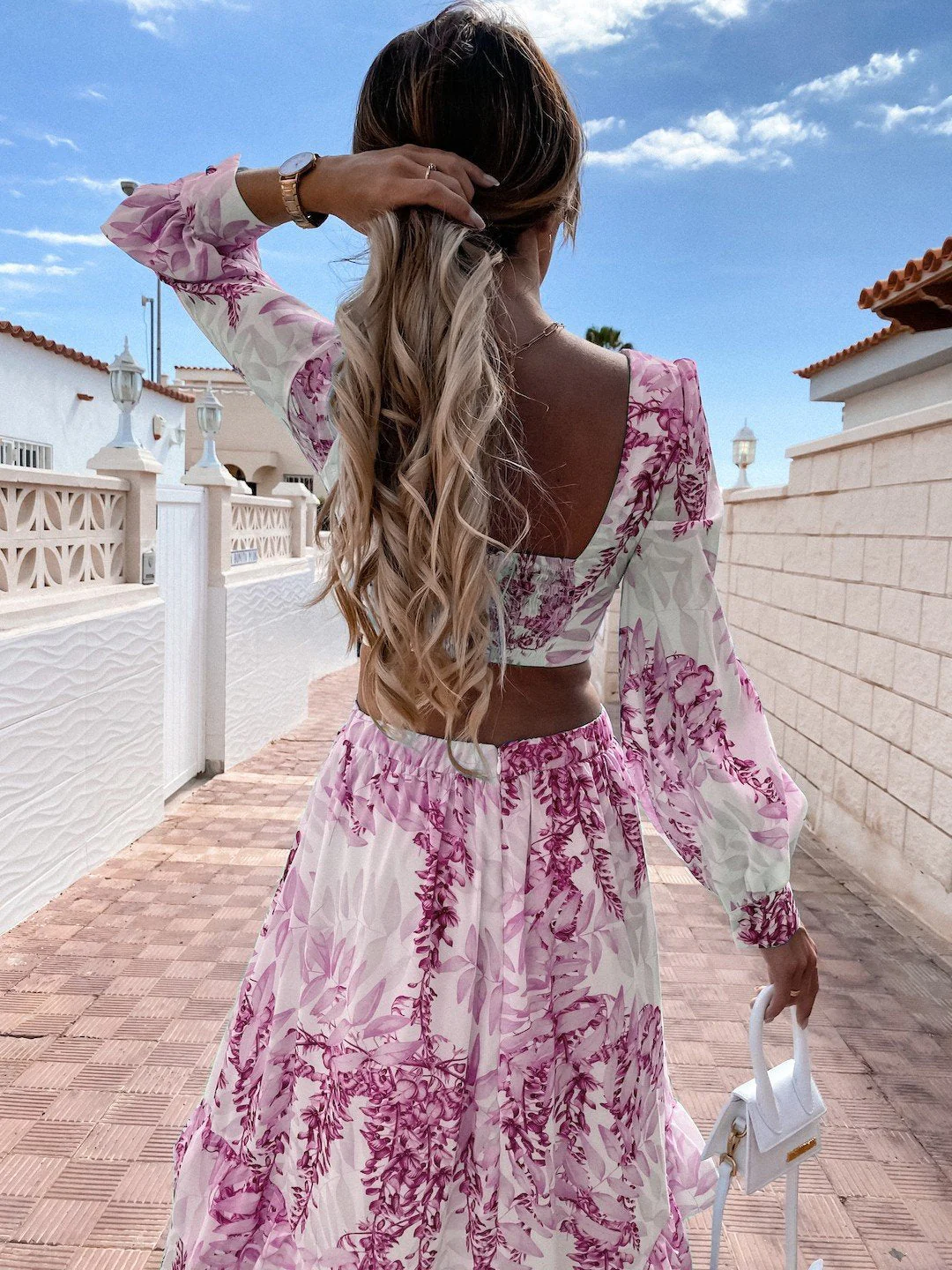 Alazne - Elegantes Maxikleid mit Raffinierten Ausschnitten - Image 2