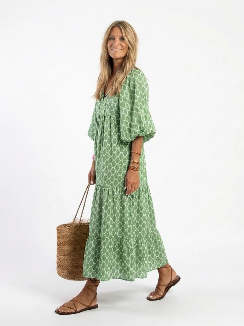 Apolline | Midi-Kleid mit dreiviertel Ärmeln und V-Ausschnitt im Muster - Image 2