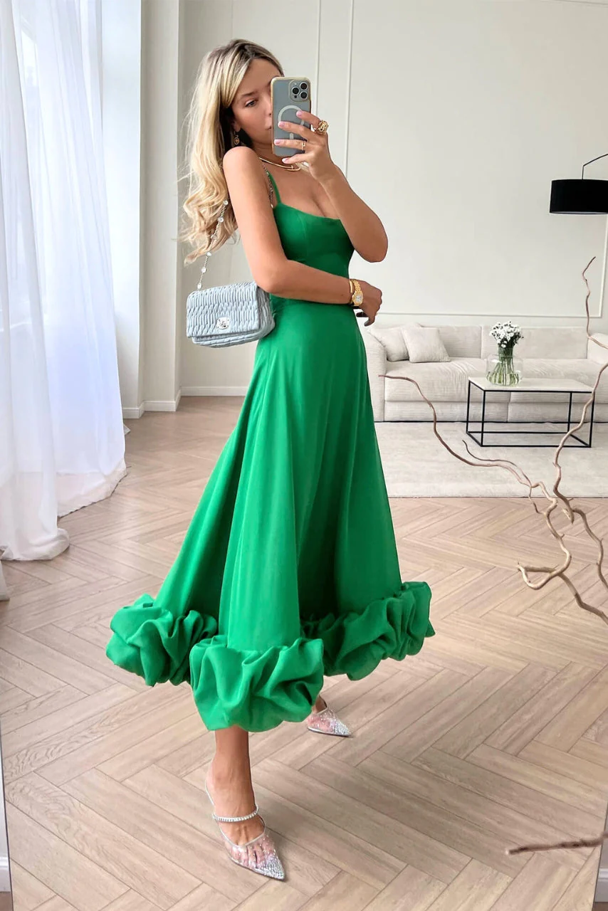 Ariana | Anmutiges Fließendes Kleid - Image 5
