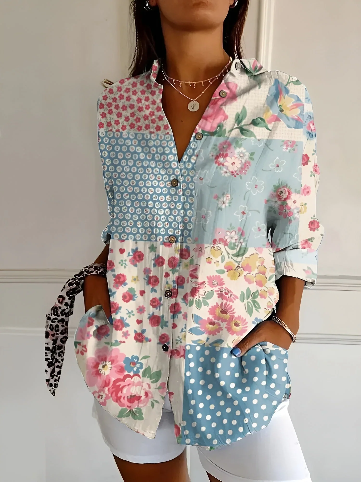 Avril™ | Schicke Bluse mit verspielten Drucken - Image 3