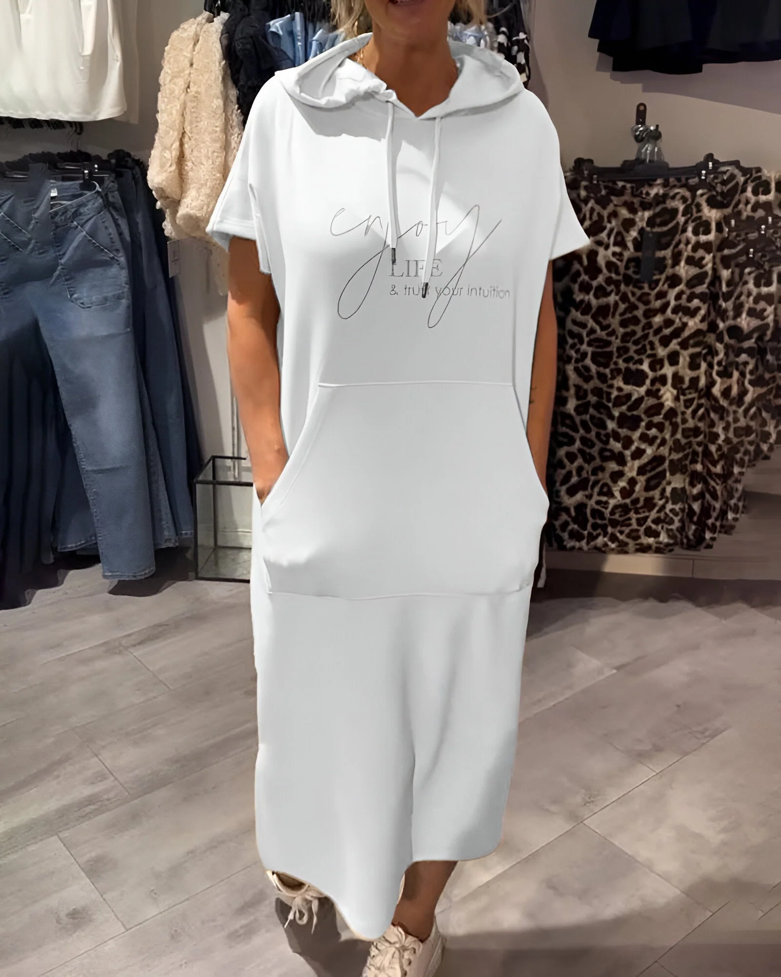 Bridget - Lässiges Hoodie-Kleid - Image 10