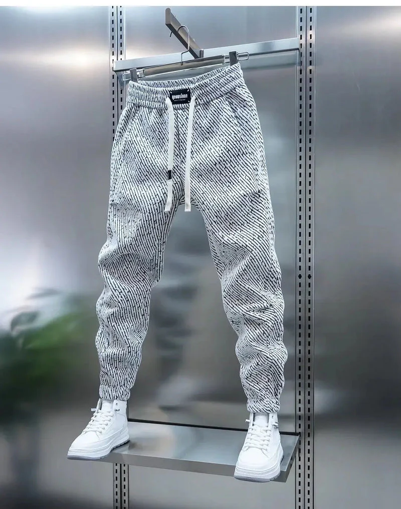 Brinley | Bequeme Jogginghose mit Kordelzug - Image 7