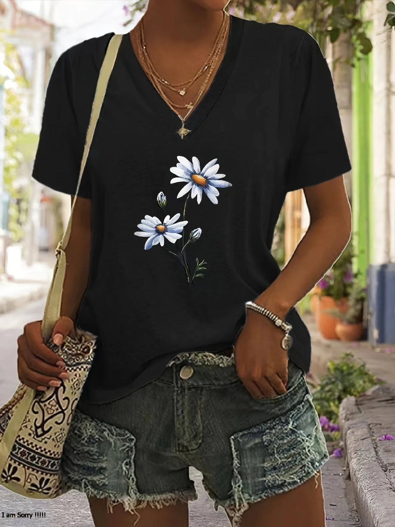 Celine™ - Floral V-Ausschnitt T-Shirt - Image 7