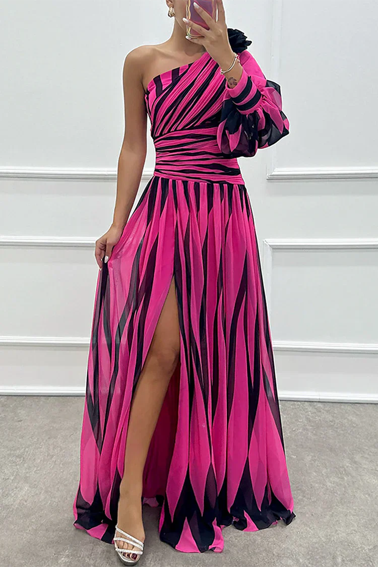 Chloe – Elegantes gestreiftes Maxikleid mit einem Schulterträger - Image 4
