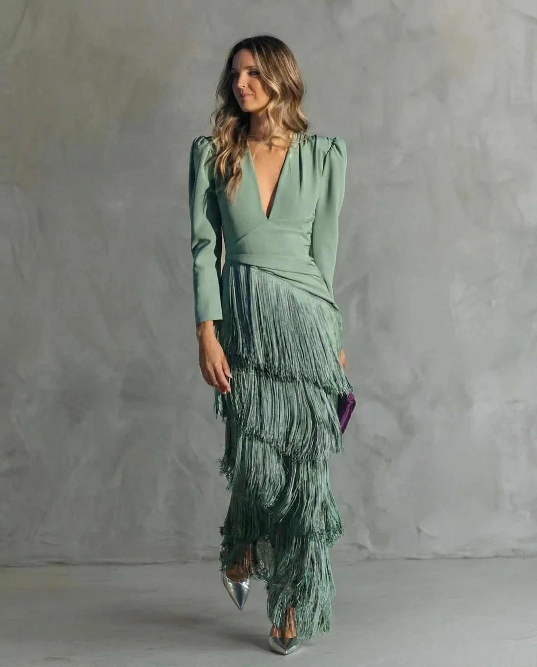 Clara | Schickes Kleid mit Fransenärmeln - Image 3