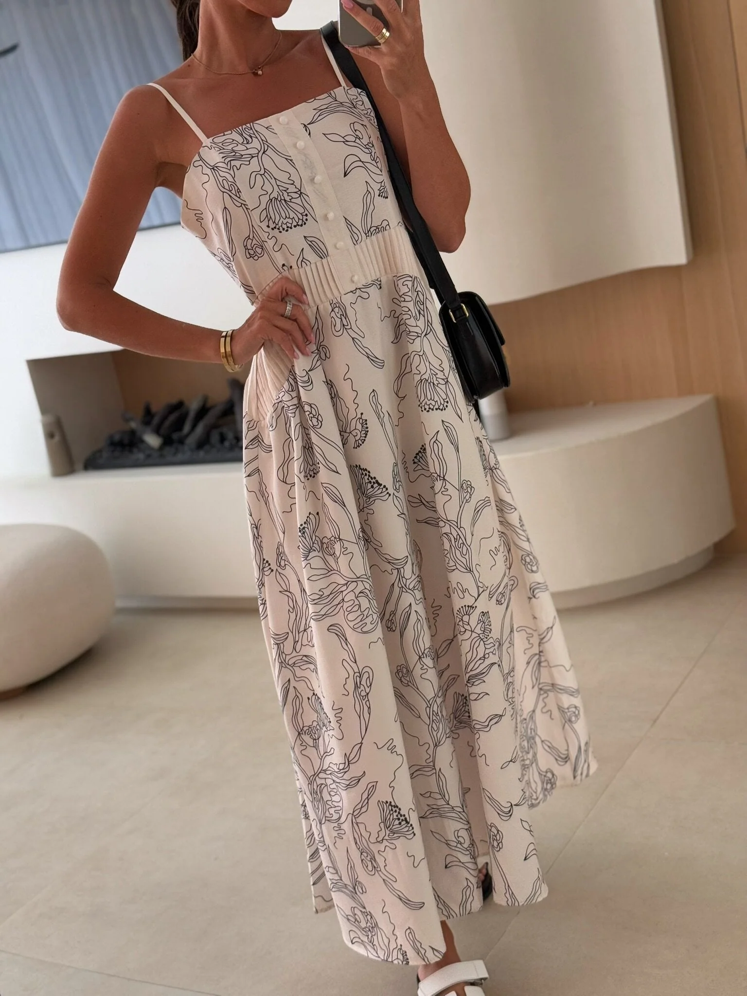 Claudie | Elegantes Midikleid - Image 6