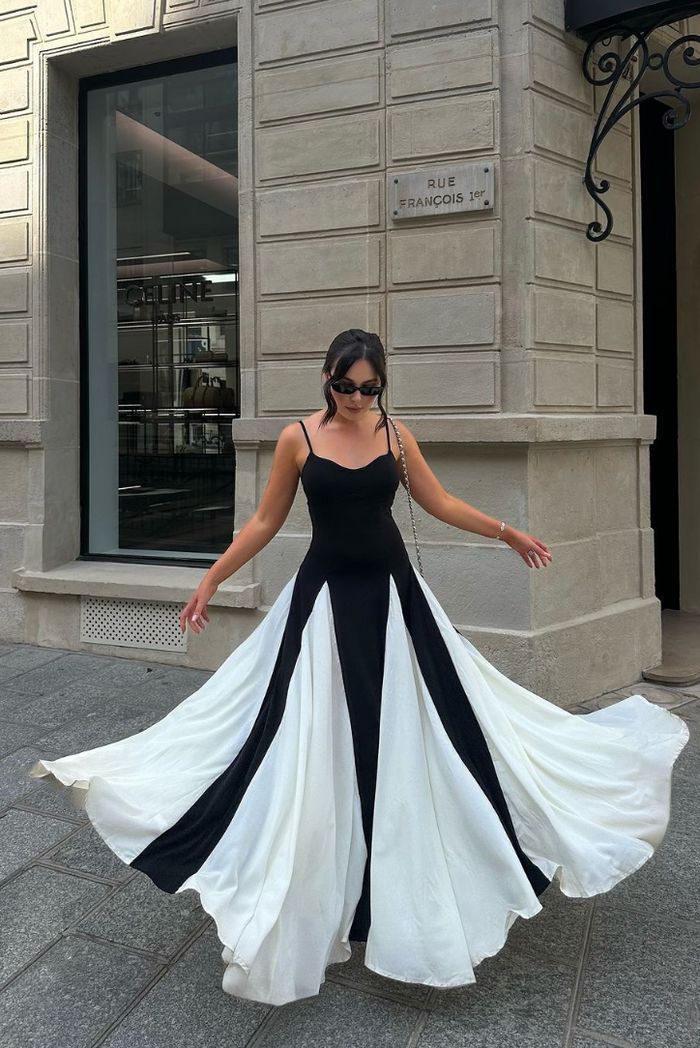 Eliana | Maxikleid mit Paneelen - Image 6