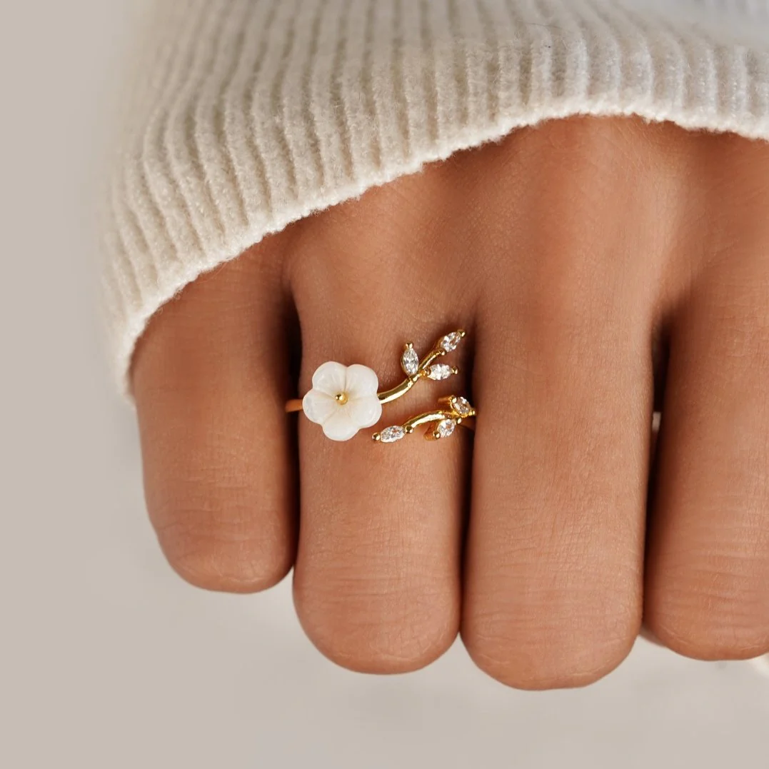 Estela - Ring mit weißen Blumen - Image 2