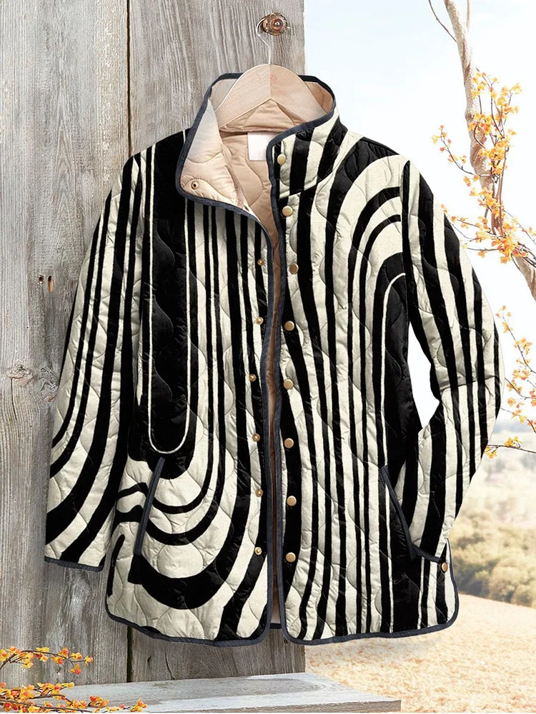 Frau Abstraktes Geometrisches Muster Freizeit Steppjacke