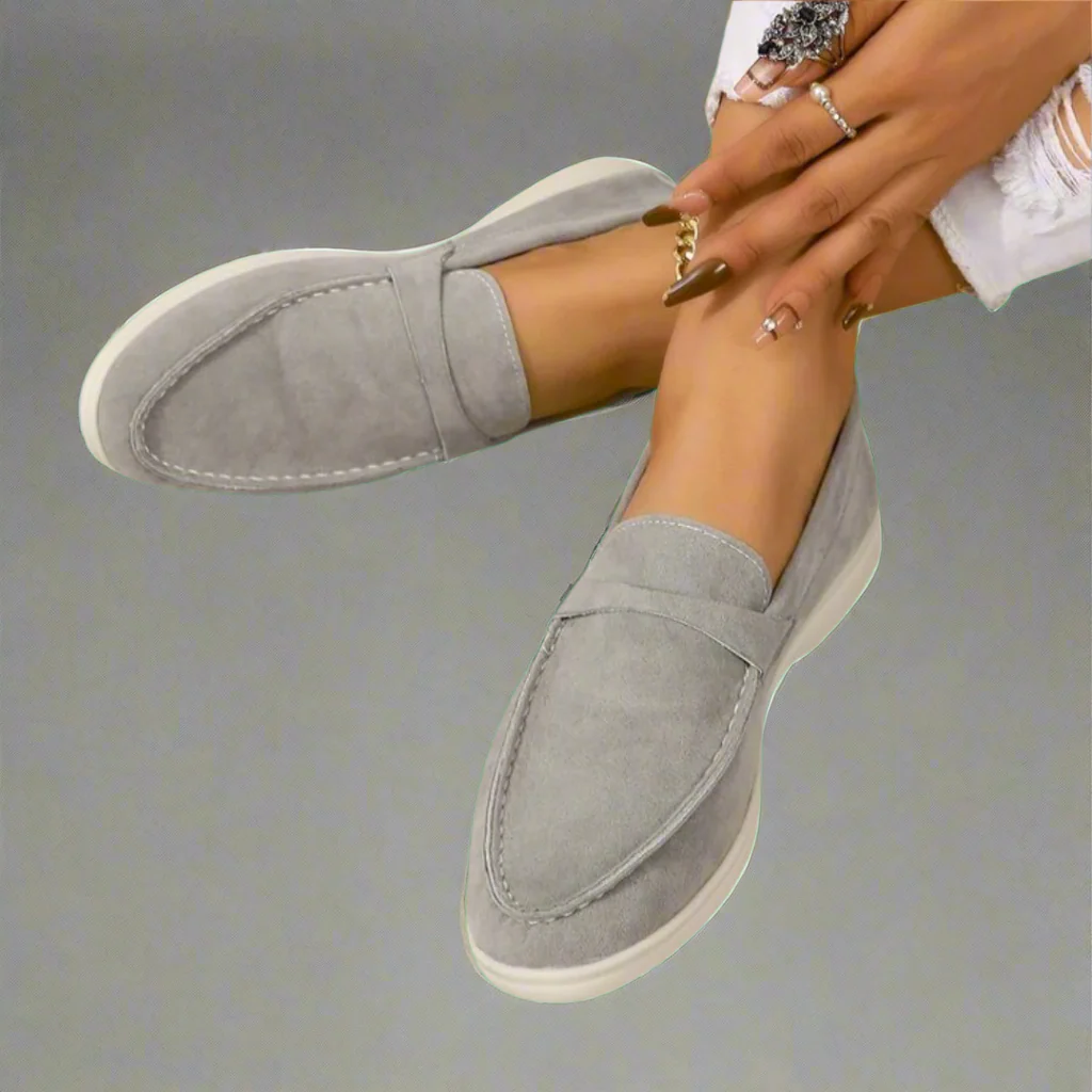 Hannah | Handgefertigte Wildleder-Mokassins mit elegantem Design - Image 4
