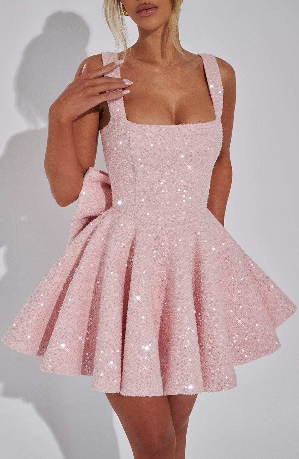 Hazel™ - Schickes Mini-Blush-Kleid - Image 4