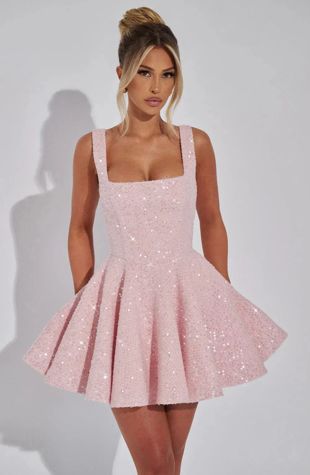 Hazel™ - Schickes Mini-Blush-Kleid - Image 6