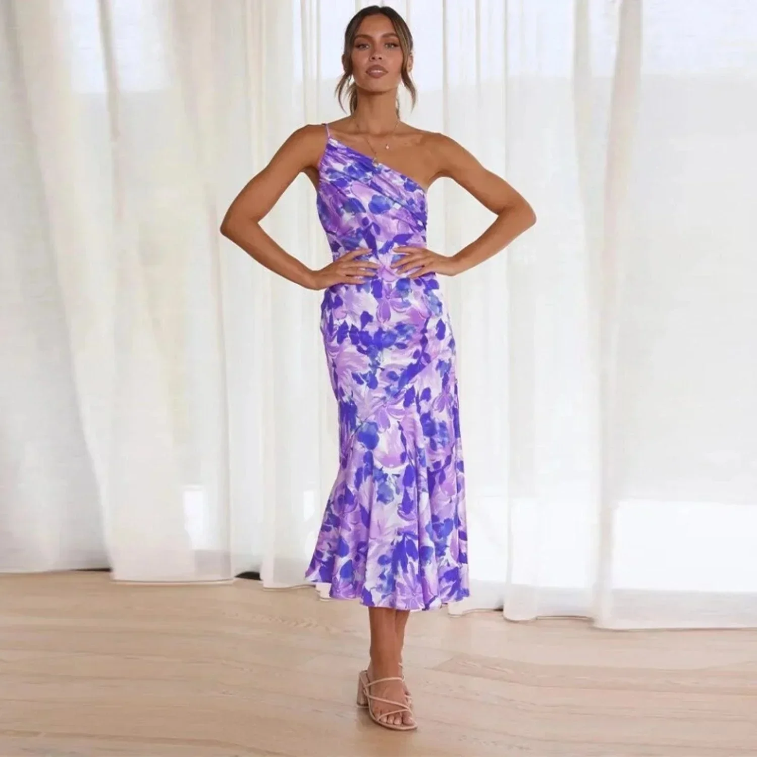 Jenny | Stylisches Sommer-Blumenkleid - Image 2