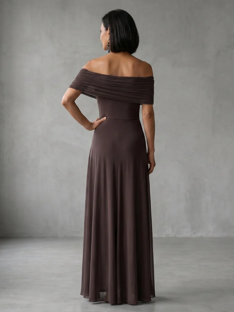 Juni | Off-Shoulder Drapiertes Midi-Kleid - Image 4