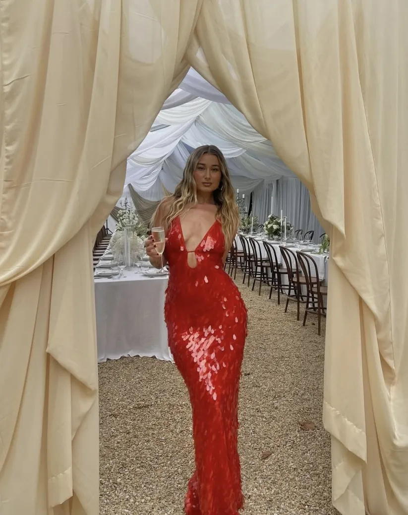 Kalea - Glitzer Pailletten Rückenfreies Trägerkleid - Image 7