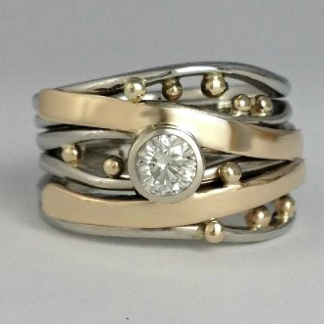 Leticia - Zirkonring mit Vintage-Goldinlay