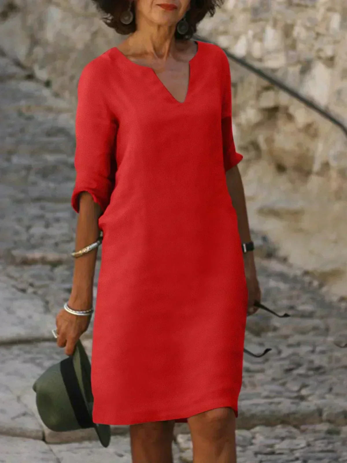 Lola - Lässiges V-Ausschnitt-Kleid - Image 7