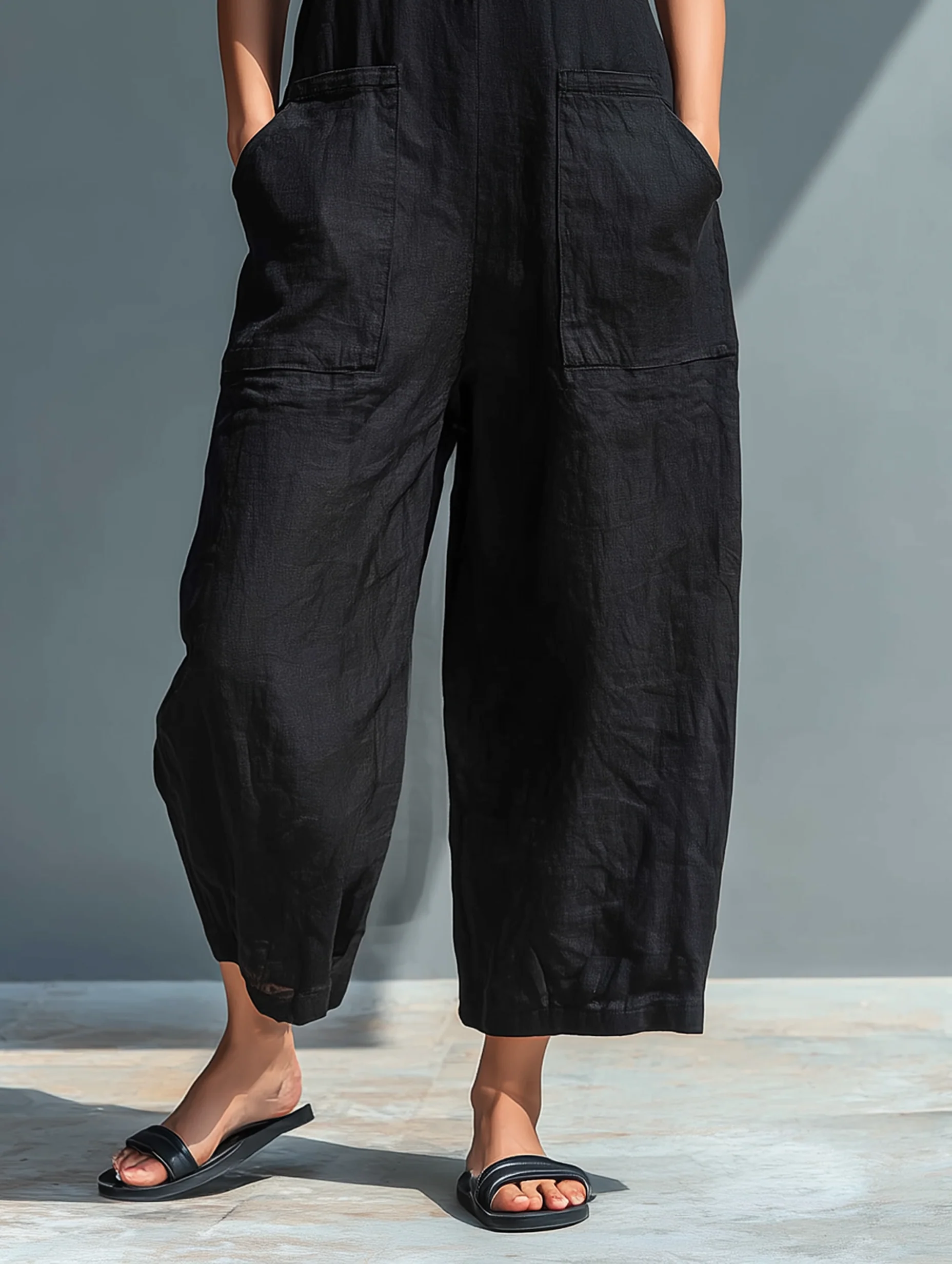 Lucinda | Stilvoller ärmelloser Jumpsuit - Image 4