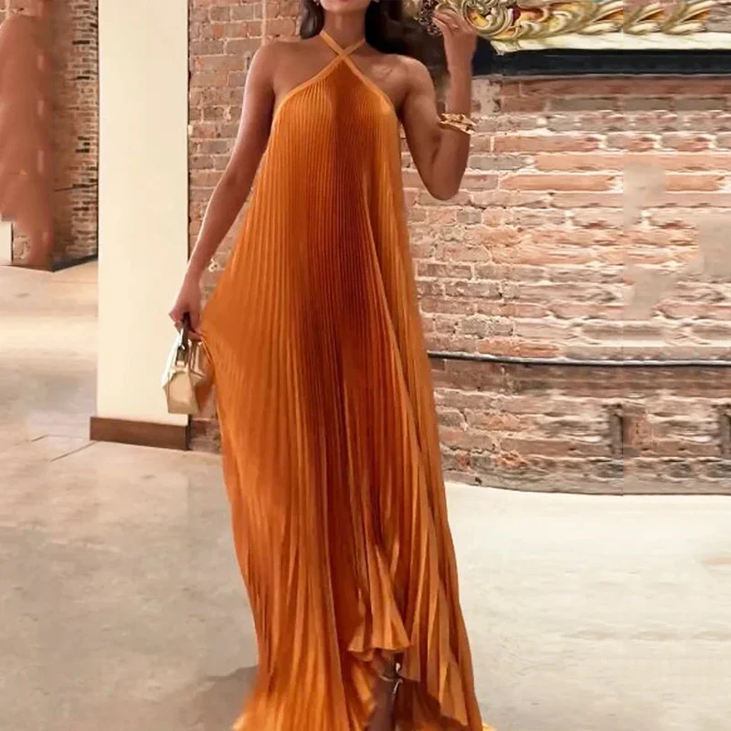 Mira - Schickes Plissiertes Maxikleid mit Halterneck - Image 2