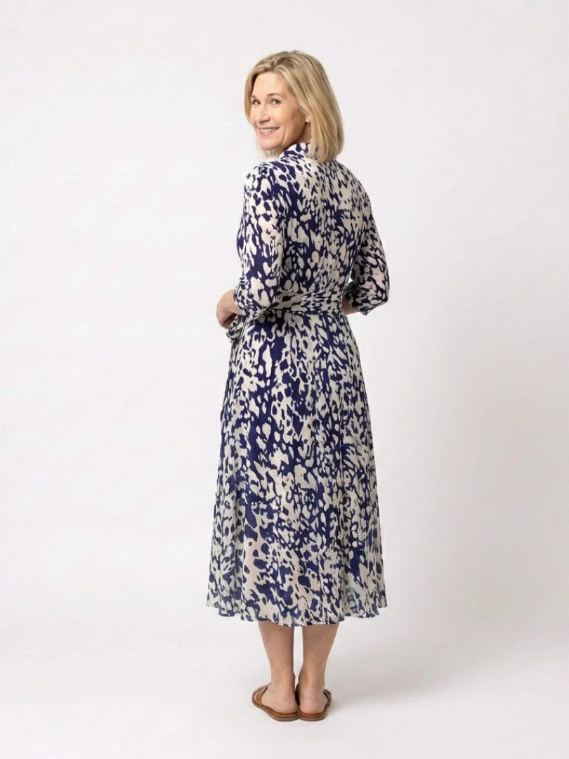 Oriana | Midi-Kleid mit Kragen, langen Ärmeln und Taillengürtel - Image 2