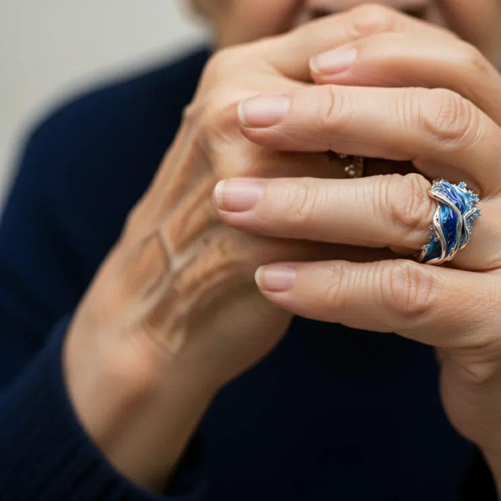 Retro-Goldring mit Wellen-Design - Image 4