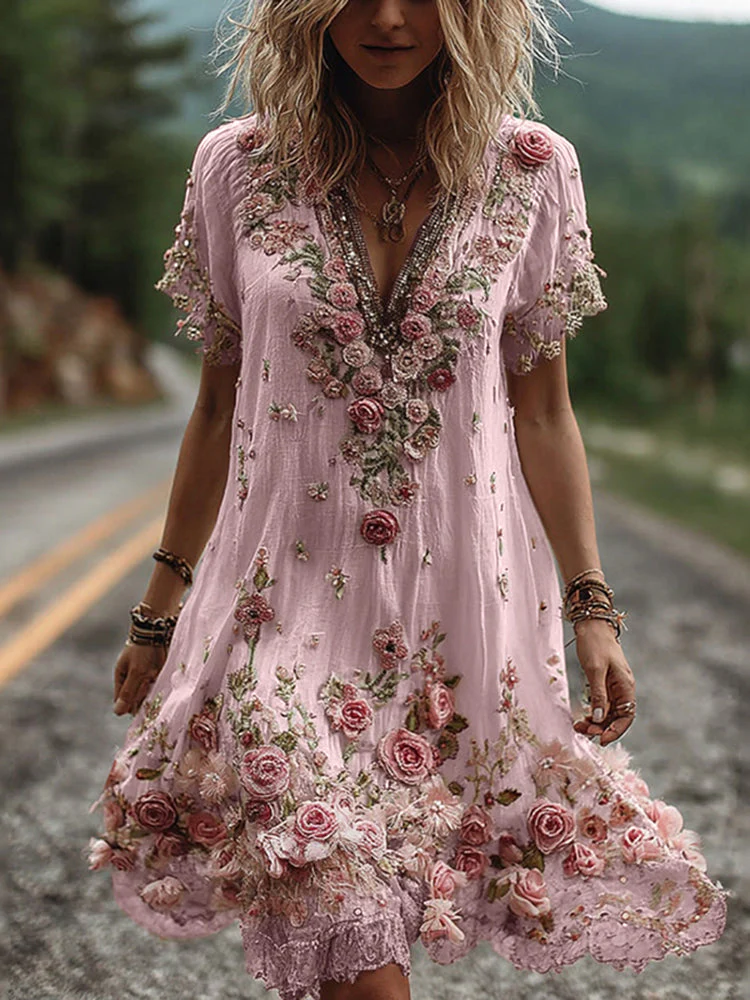 Ruby – Blossom bestickte V-Ausschnitt Kleid - Image 4