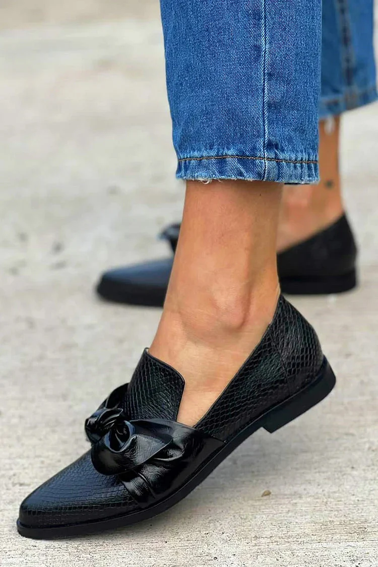 SCHWARZE LOAFERS MIT GLÄNZENDEM BOW - Image 2