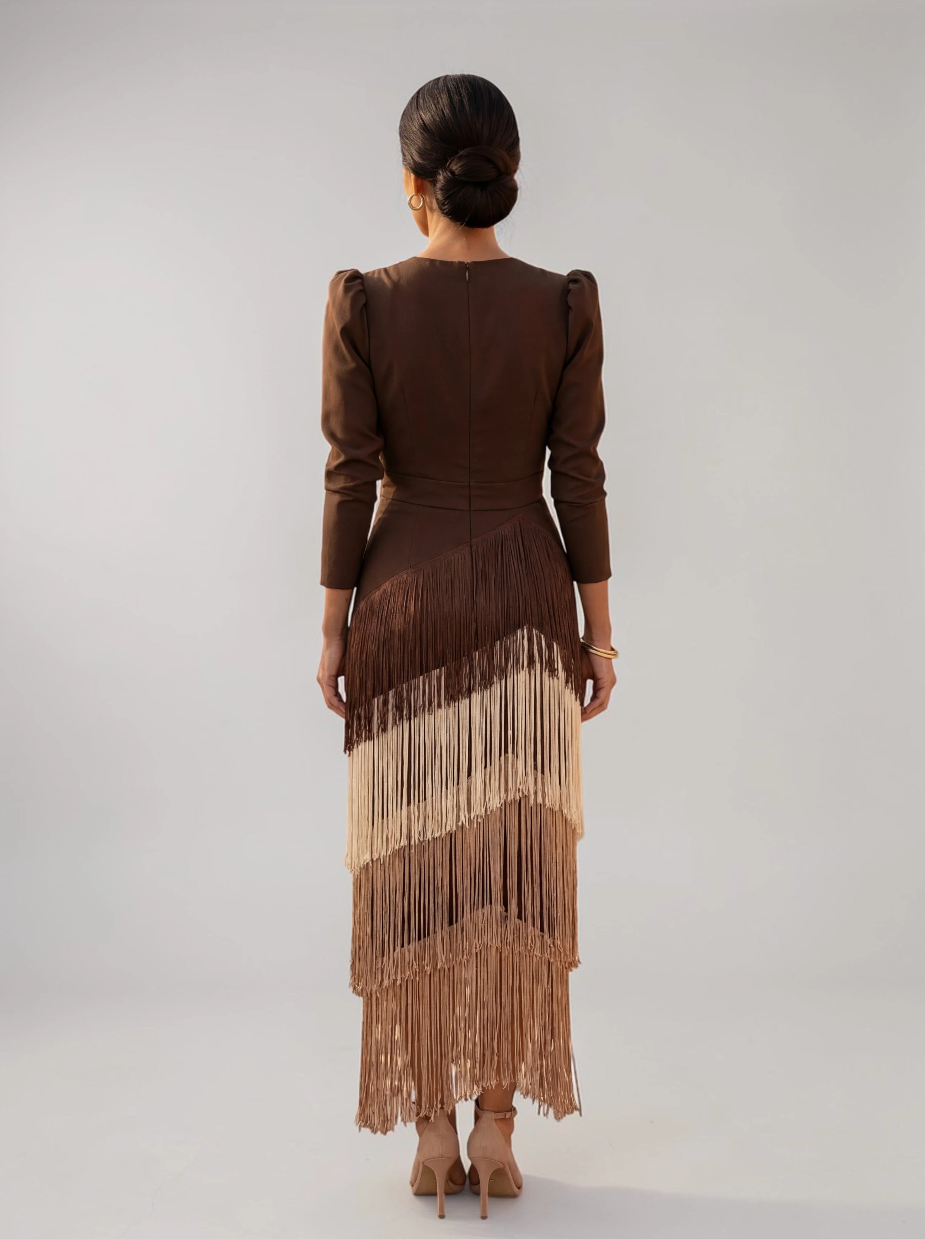 Sofia | Elegantes Ombré-Fransenkleid mit V-Ausschnitt - Image 2